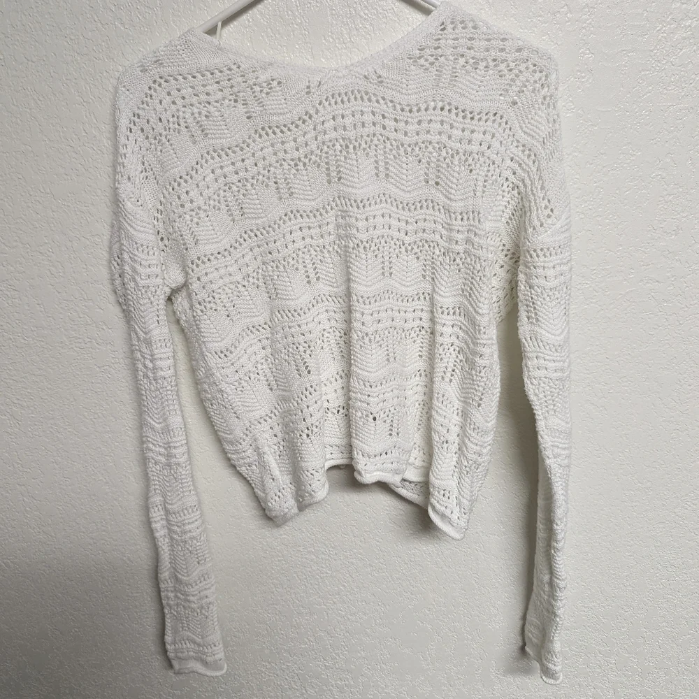 Jessica Simpson Cropped Eyelet Sweater SM - Picture 3 of 5